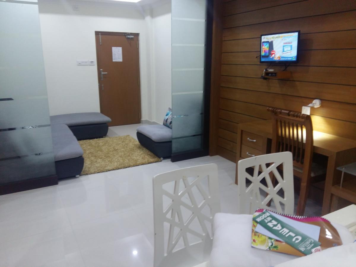 Sree Gokulam Residency Hotell Thrissur Eksteriør bilde
