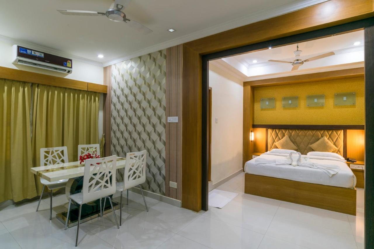 Sree Gokulam Residency Hotell Thrissur Eksteriør bilde
