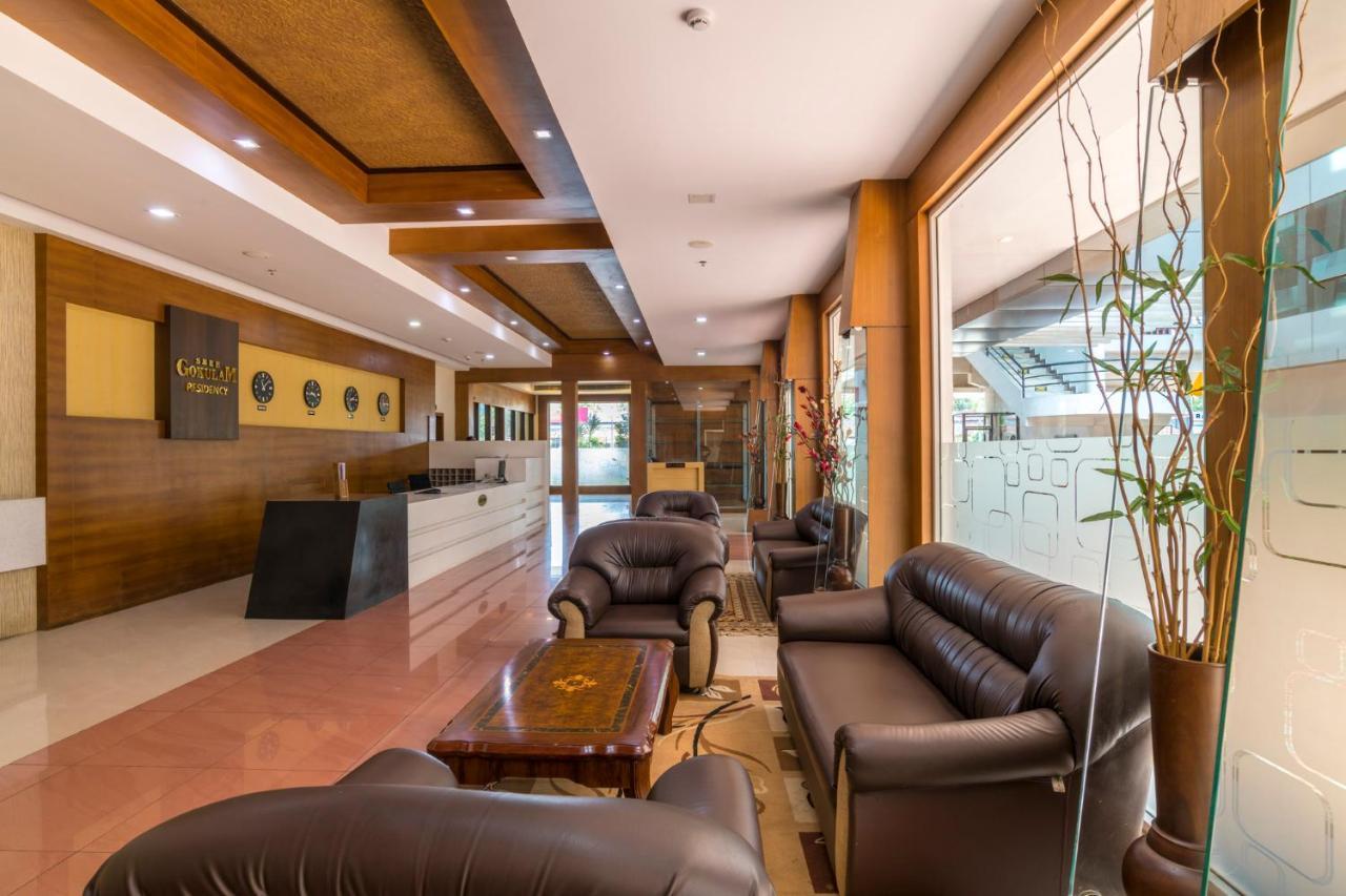 Sree Gokulam Residency Hotell Thrissur Eksteriør bilde