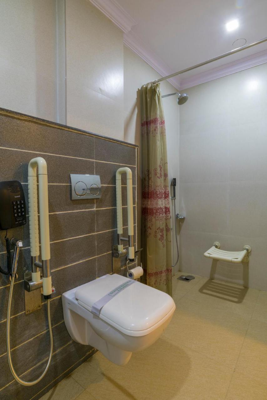Sree Gokulam Residency Hotell Thrissur Eksteriør bilde